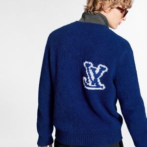 LouisVuitton logo sweater